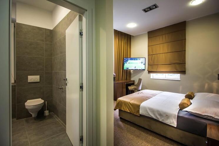 Central Luxury Rooms Omiš Esterno foto